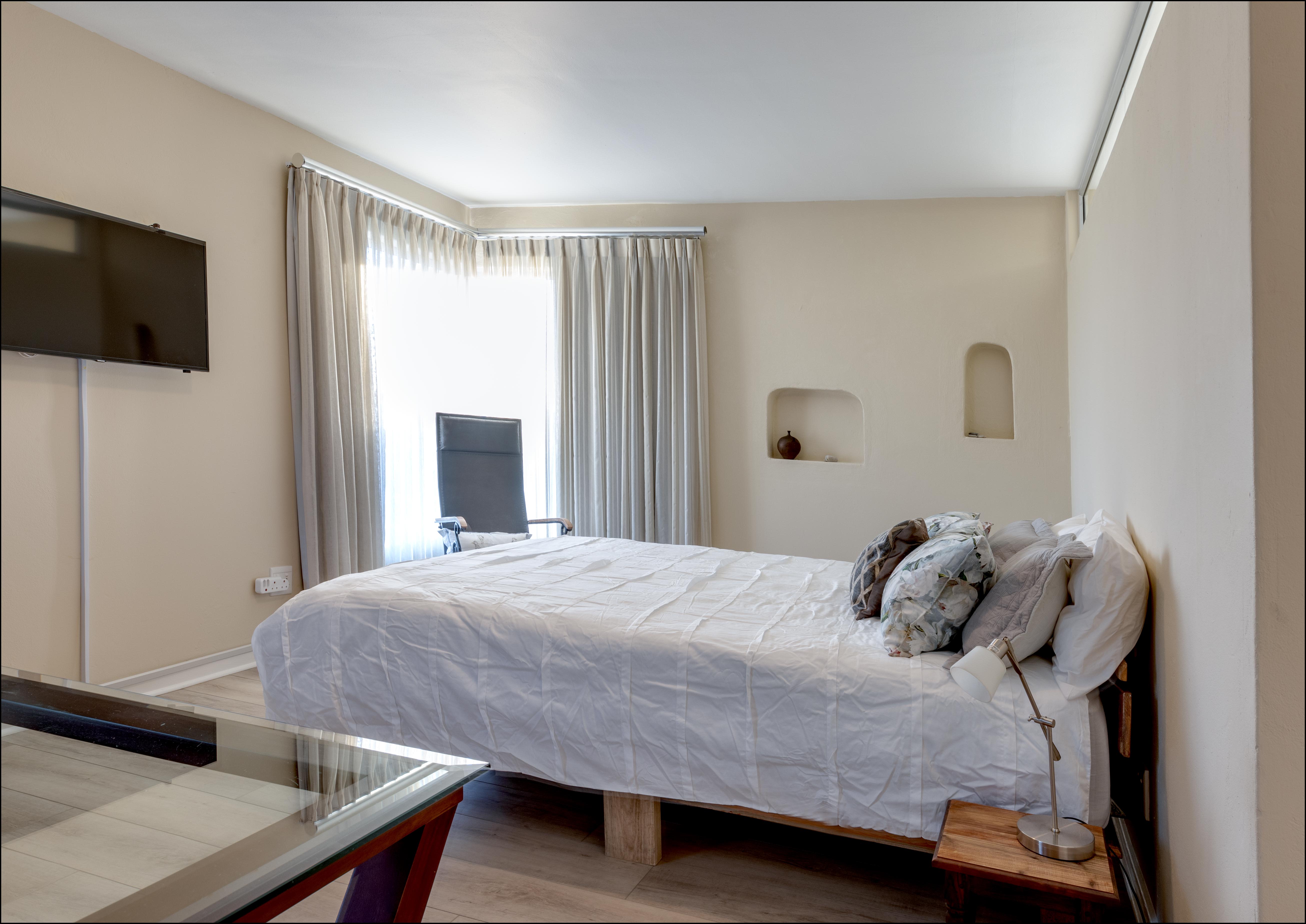 Sunset Terrace thumbnail 18